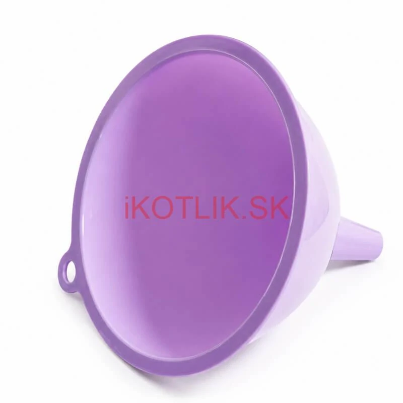 Plastový lievik 16 cm